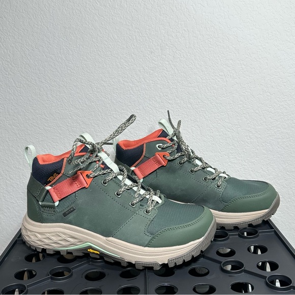 NEW TEVA THYME Green Grandview GORE-TEX GTX Vibram Megagrip Hiking Boot 7.5 - Picture 4 of 13